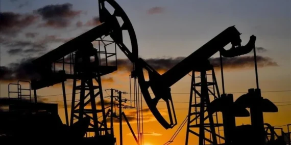 Brent petrolde sert düşüş: Fiyatlar 80 dolar seviyesine geriledi