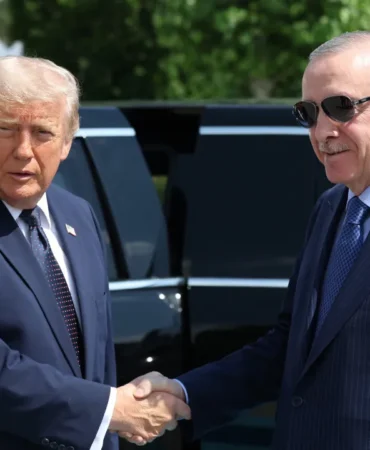 Cumhurbaşkanı Erdoğan: "Trump'ı ağırlamaktan memnuniyet duydum" 9 Cumhurbaskani-Erdogan-quotTrump039i-agirlamaktan-memnuniyet-duydumquot-featured
