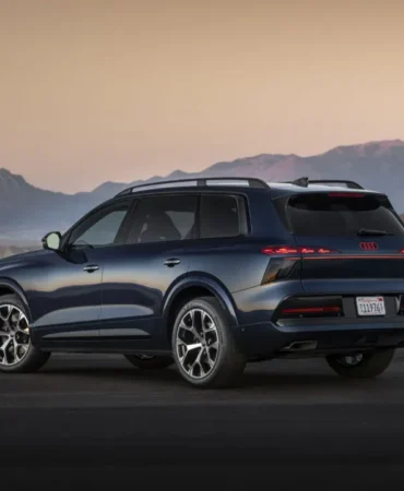 Dev markanın en büyük SUV'u satışa çıkıyor: BMW ve Mercedes'e gözdağı... 5 Dev-markanin-en-buyuk-SUV039u-satisa-cikiyor-BMW-ve-Mercedes039e-gozdagi8230-featured