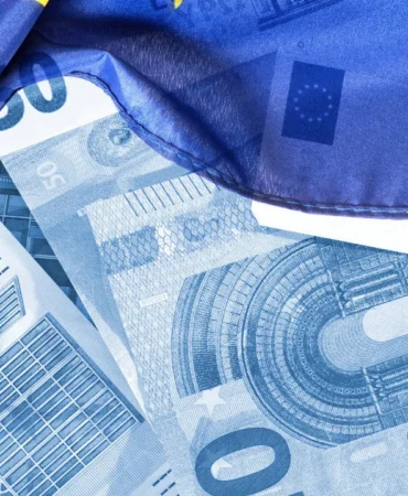 ECB faiz kararını duyurdu: Yeniden sabit tuttu 10 ECB-faiz-kararini-duyurdu-Yeniden-sabit-tuttu-featured