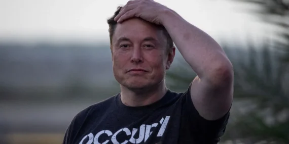 Elon Musk'a çifte borsa darbesi: Serveti 130 milyar dolar eridi