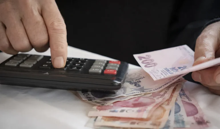 En-Dusuk-Emekli-Maasi-Teklifi-Meclis8217te-Temmuz-Zamlari-Netlesti-featured