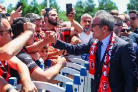 Erzincanspor-Hamdi-Ulukaya8217dan-5-Milyon-Dolarlik-Sponsorluk-Aldi-featured
