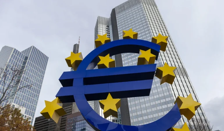 Euro Bölgesi'nde enflasyon yüzde 3'e yaklaştı 1 Euro-Bolgesi039nde-enflasyon-yuzde-3039e-yaklasti-featured
