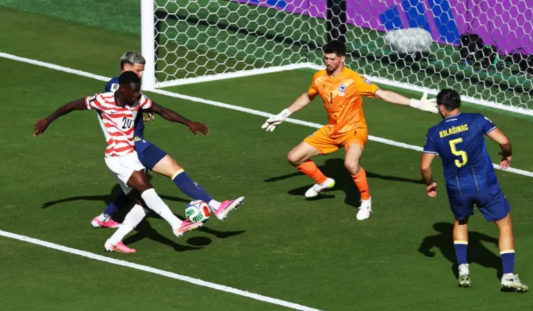FIFA, ABD'li Futbolcu Balogun'un Cezasını Erteledi; Trump'tan Teşekkür 6 FIFA-ABD8217li-Futbolcu-Balogun8217un-Cezasini-Erteledi-Trump8217tan-Tesekkur-featured