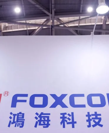 Foxconn-Gelirleri-Beklentileri-Asti-Yapay-Zeka-Talebi-Buyumeyi-Destekledi-featured