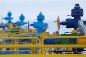 Gazprom-hisseleri-17-yilin-en-dusugune-indi-featured