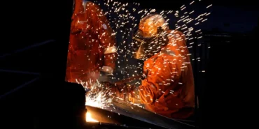 Ingiltere-British-Steel039i-kamulastirdi-featured