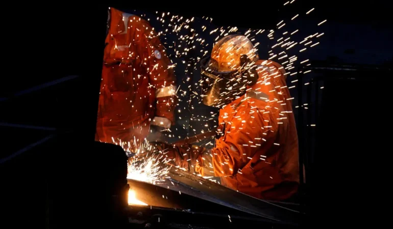 İngiltere British Steel'ı kamulaştırdı 6 Ingiltere-British-Steel039i-kamulastirdi-featured