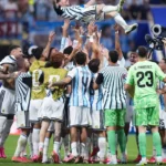Lionel Messi, 2026 Dünya Kupası'nda tarihe geçti! Gözyaşlarını tutamadı 8 Lionel-Messi-2026-Dunya-Kupasi039nda-tarihe-gecti-Gozyaslarini-tutamadi-featured