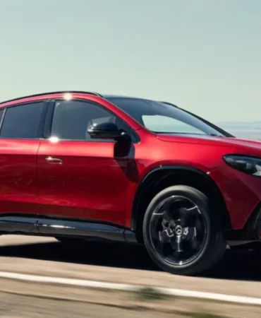 Mercedes039ten-premium-elektrikli-SUV-atagi-Yeni-GLA-Electric-resmen-sahnede-featured