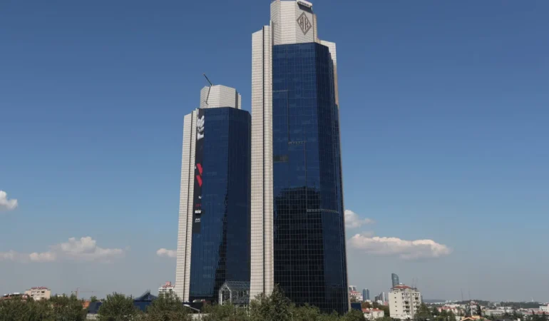 Moody’s, Akbank'ın kredi derecelendirme notunu açıkladı 1 Moodys-Akbank039in-kredi-derecelendirme-notunu-acikladi-featured