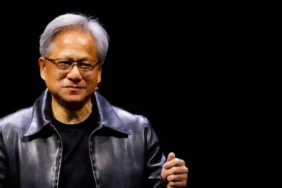 Nvidia CEO'sunun yıllardır üzerinden çıkarmadığı deri ceket 960 bin dolara satıldı 21 Nvidia-CEO039sunun-yillardir-uzerinden-cikarmadigi-deri-ceket-960-bin-dolara-satildi-featured