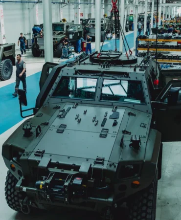 Otokar'ın dev ihracatında yeni perde! Romanya ordusuna ilk COBRA II teslimatı yapıldı 5 Otokar039in-dev-ihracatinda-yeni-perde-Romanya-ordusuna-ilk-COBRA-II-teslimati-yapildi-featured
