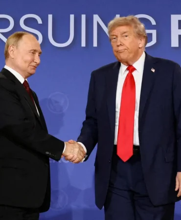 Putin-ve-Trump8217tan-1.5-Saatlik-Telefon-Gorusmesi-featured
