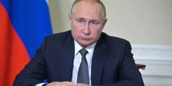 Putin'den Rus donanmasına talimat: "Gemilere el koyma girişimlerine karşılık verin"