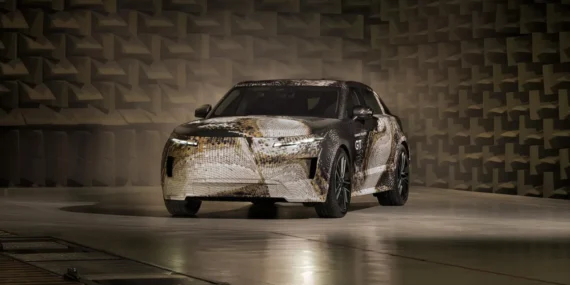 Range Rover'dan sürpriz hamle: İlk sedan benzeri elektrikli GT tanıtıldı