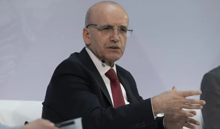Şimşek sanayi üretimi verilerini değerlendirdi: "Yüksek teknolojili üretim mayısta yüzde 7,9 arttı" 1 Simsek-sanayi-uretimi-verilerini-degerlendirdi-quotYuksek-teknolojili-uretim-mayista-yuzde-79-arttiquot-featured