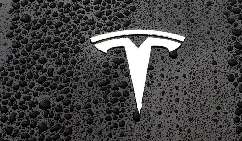Tesla-Hisseleri-7.5-Dustu-Teslimat-Rekoru-Fiyata-Yansimadi-featured