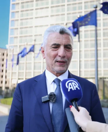 Ticaret Bakanı Bolat'ın Brüksel temaslarında "Made in EU" gündemi 3 Ticaret-Bakani-Bolat039in-Bruksel-temaslarinda-quotMade-in-EUquot-gundemi-featured