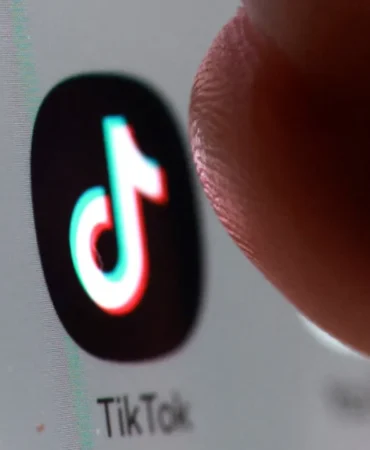 TikTok8217ta-Binlerce-Calisan-Isten-Cikariliyor-Yapay-Zeka-Donusumu-Basladi-featured
