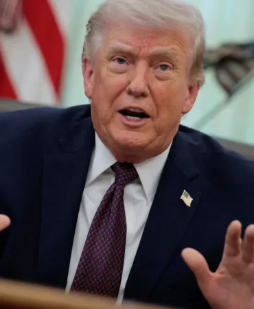 Trump'tan İran'a çok sert mesaj: "Saddam'a yaptığımızı onlara da yapacağız" 8 Trump039tan-Iran039a-cok-sert-mesaj-quotSaddam039a-yaptigimizi-onlara-da-yapacagizquot-featured