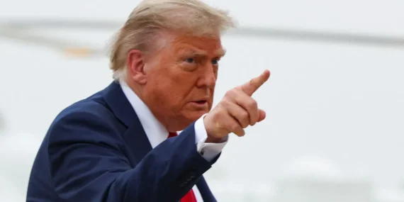 Trump'tan İran'a yeni gözdağı: "Suikast halinde ağır bedel ödenecek"