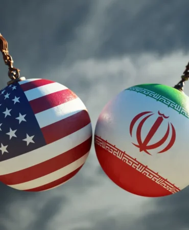 Trump039tan-Iran039a-yeni-uyari-quotDiplomasi-sonuc-vermezse-askeri-secenek-masadaquot-featured