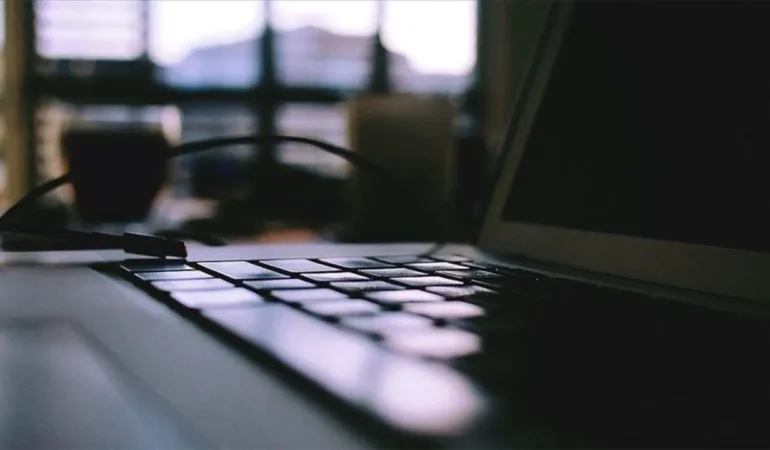TurkNet'ten internet kesintisi açıklaması! Türkiye genelinde erişim sorunu yaşanıyor 1 TurkNet039ten-internet-kesintisi-aciklamasi-Turkiye-genelinde-erisim-sorunu-yasaniyor-featured