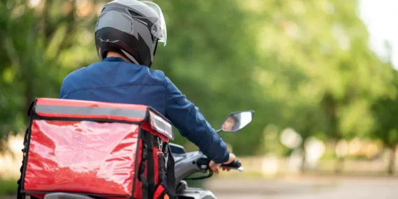 Uber, Delivery Hero’yu Satın Alıyor: Yemeksepeti’nin Kaderi Belirsiz