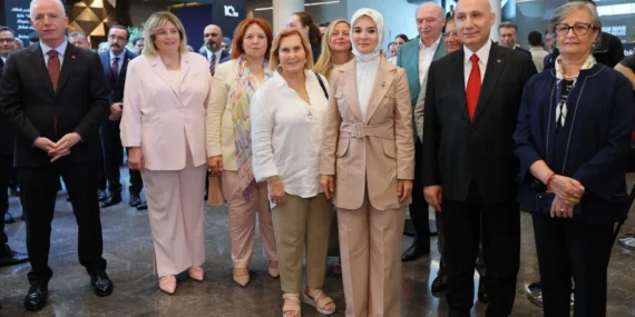 VakıfBank Sanat Galerisi: “İrade Bizim, Zafer Bizim” Sergisi Açıldı