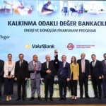 VakıfBank’tan deprem bölgesi ve yeşil dönüşüm için 300 milyon dolarlık finansman 8 VakifBanktan-deprem-bolgesi-ve-yesil-donusum-icin-300-milyon-dolarlik-finansman-featured