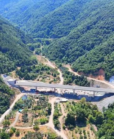 Yalova-Armutlu-yolunda-yeni-donem-Seyahat-suresi-yariya-indi-featured