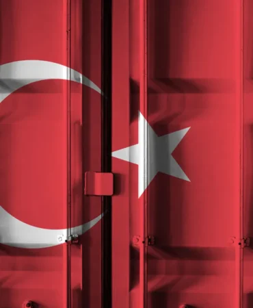 2026'nın ilk 7 ayında Türk Lirası ile dış ticaret 900 milyar lirayı aştı 6 2026039nin-ilk-7-ayinda-Turk-Lirasi-ile-dis-ticaret-900-milyar-lirayi-asti-featured