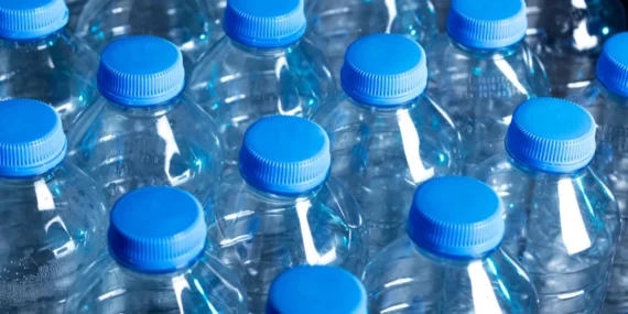 AB’den Plastik Ambalajlara PFAS Sınırı: Yeni Dönem Başlıyor