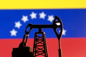 ABD, Venezuela Petrol Sahalarında Pay Peşinde 4 ABD-Venezuela-Petrol-Sahalarinda-Pay-Pesinde-featured