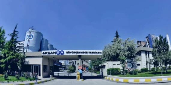 Akçansa (AKCNS) için bilanço sonrası 8 hedef fiyat açıklandı