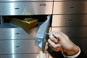 Altına yön veren ülkeden kritik hamle: Merkez Bankası'ndan 22 ay sonra bir ilk 2 Altina-yon-veren-ulkeden-kritik-hamle-Merkez-Bankasi039ndan-22-ay-sonra-bir-ilk-featured
