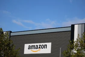 Amazon'un piyasa değeri ilk kez 3 trilyon doları aştı 4 Amazon039un-piyasa-degeri-ilk-kez-3-trilyon-dolari-asti-featured