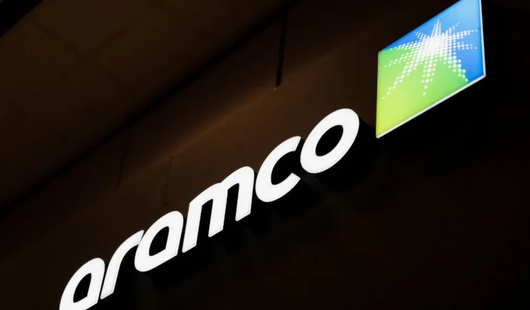 Aramco rafinerisi hedef alındı: Husilerden Suudi Arabistan'a İHA saldırısı 1 Aramco-rafinerisi-hedef-alindi-Husilerden-Suudi-Arabistan039a-IHA-saldirisi-featured