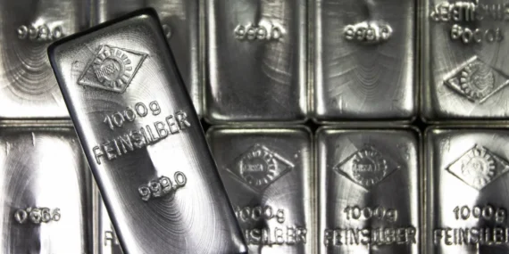 Arz krizi sürüyor! 6 dev bankadan gümüş için çarpıcı öngörü
