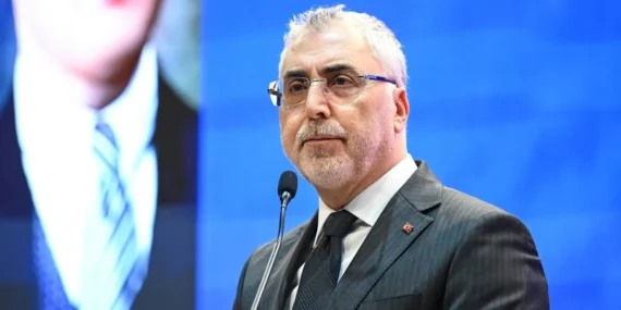 Bakan Işıkhan duyurdu: 81 ilin valiliklerine 30 bin kontenjan tahsis edilecek