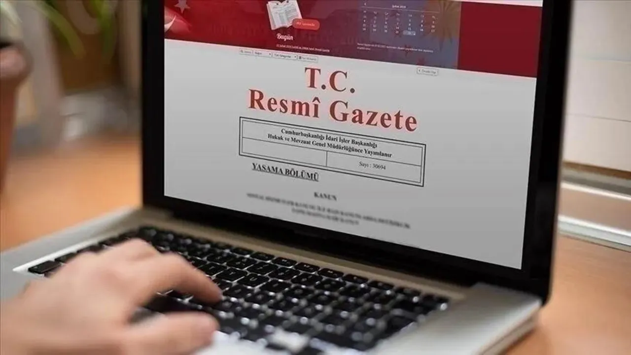 Bakanlıklarda ve TTK'da Atama ve Görevden Alma Kararları 5 Bakanliklarda-ve-TTK8217da-Atama-ve-Gorevden-Alma-Kararlari-featured