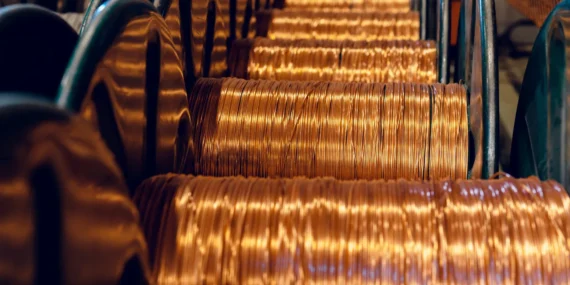 Bakır Fiyatları 14 Bin Dolar Üzerinde Seyrediyor