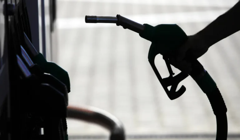Benzine Zam Geldi: Güncel Akaryakıt Fiyatları 6 Benzine-Zam-Geldi-Guncel-Akaryakit-Fiyatlari-featured