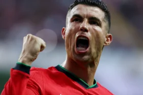 Cristiano Ronaldo Futbolu Bırakıyor Mu? Gelecek Planları Açıklandı 3 Cristiano-Ronaldo-Futbolu-Birakiyor-Mu-Gelecek-Planlari-Aciklandi-featured