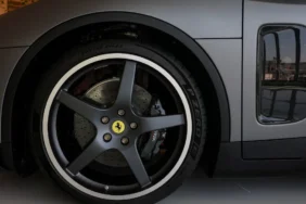 Ferrari8217den-Elektrikli-Model-40-Milyon-Dolara-Satildi-featured