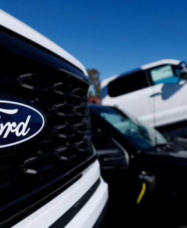 Ford-Otosan039in-ilk-yari-net-karinda-sert-dusus-featured