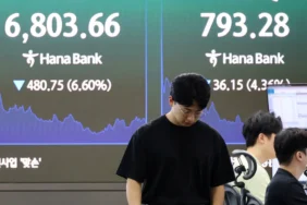 Güney Kore borsasında sert dalgalanma: Samsung ve SK Hynix hisseleri kayıpta 3 Guney-Kore-borsasinda-sert-dalgalanma-Samsung-ve-SK-Hynix-hisseleri-kayipta-featured