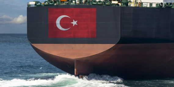 İhracatta yeni rekor: Bakan Bolat açıkladı